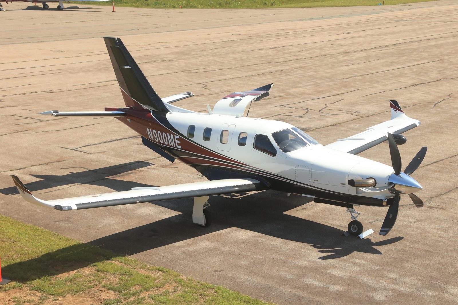 N900ME Daher TBM 900 on the ramp