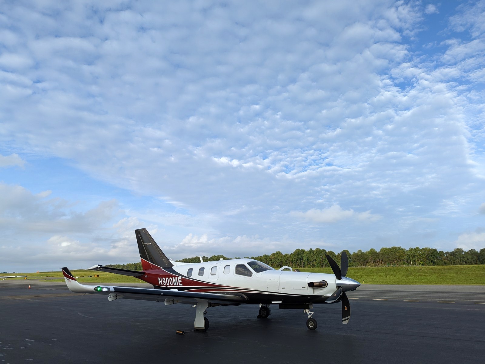 N900ME Daher TBM 900 on the ramp